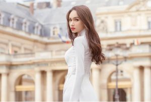 Giấc mơ thấy mua áo dài mới