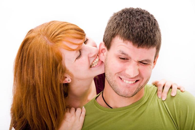 Mơ thấy bị người yêu cũ cưỡng ép
