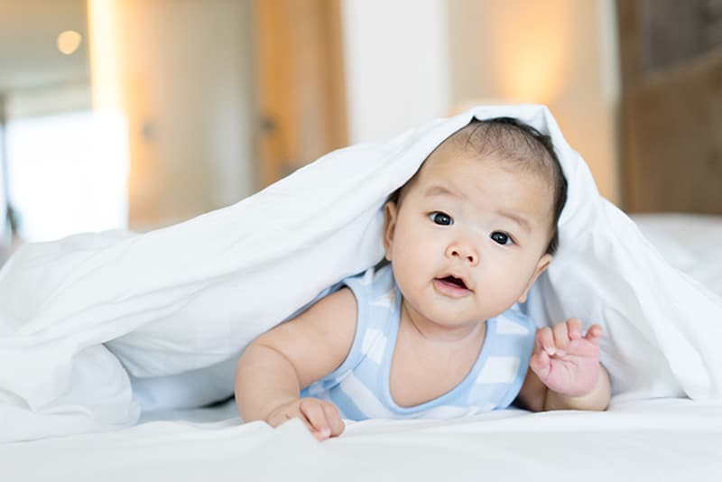 Mơ thấy trẻ sơ sinh đang mỉm cười