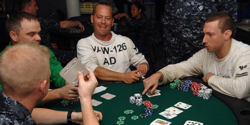 Sự thay đổi của Poker hand ranking qua các giai đoạn